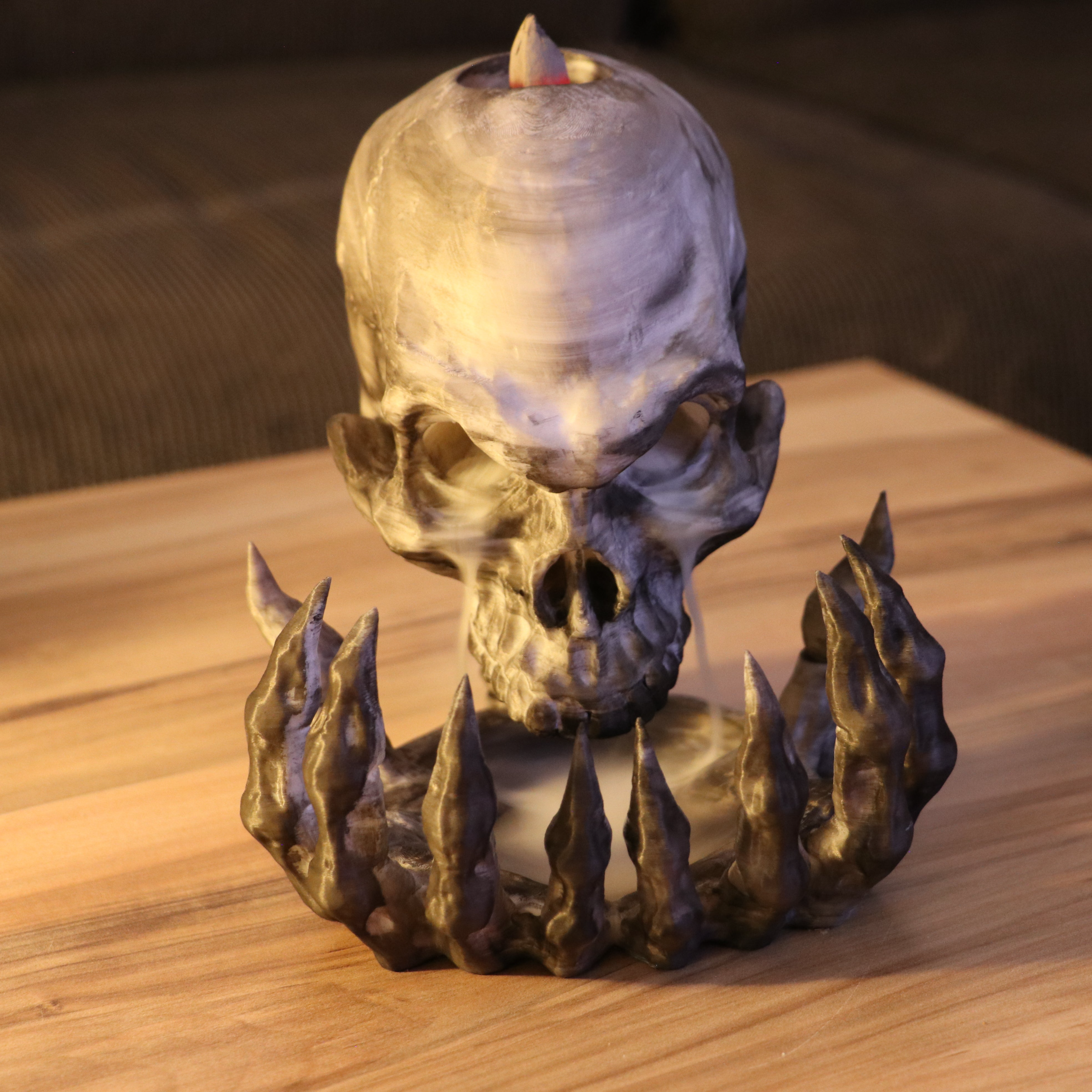 Phantom Skull -für Räucherkegel-