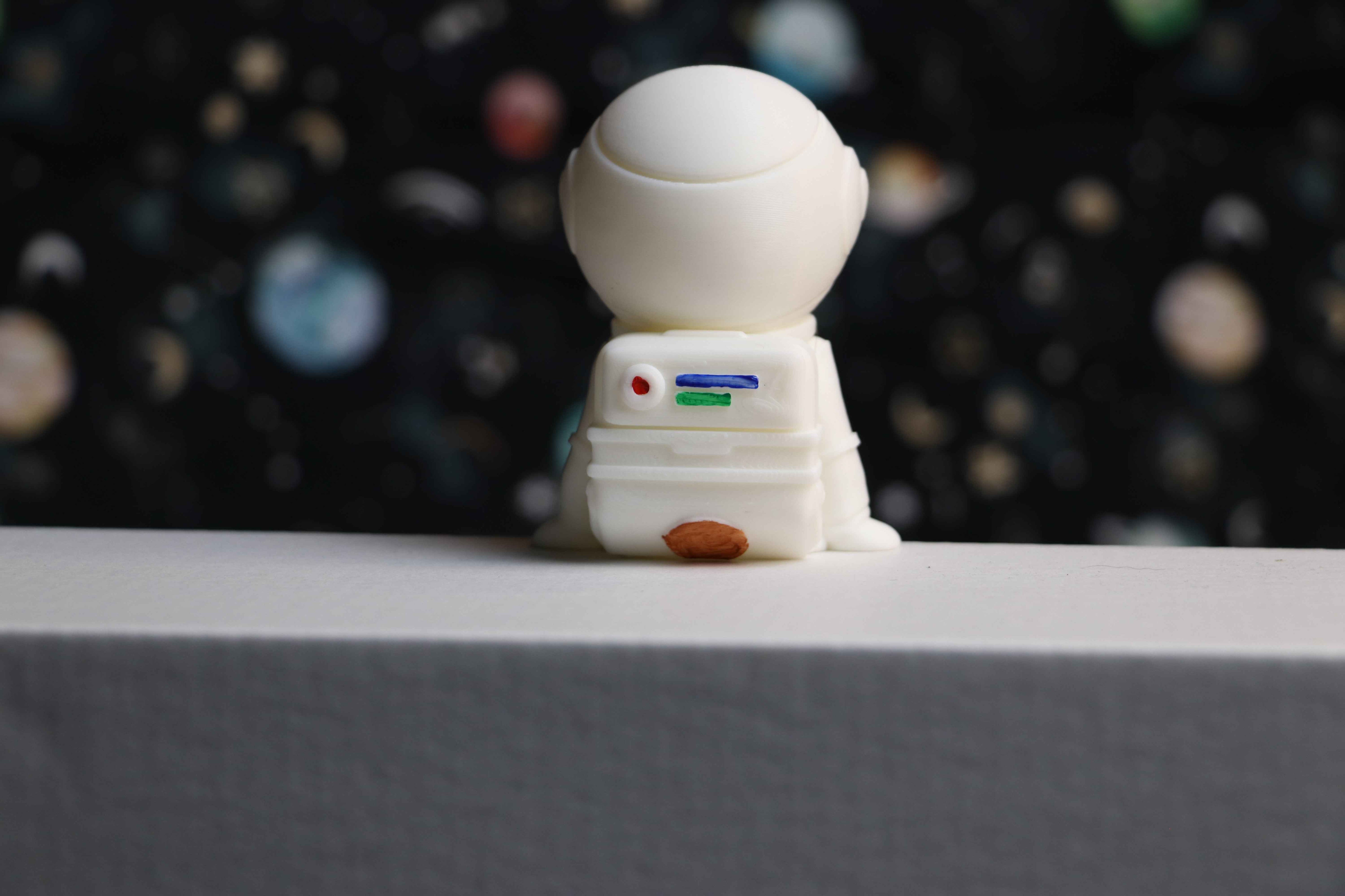 Astronaut Kantensitzer